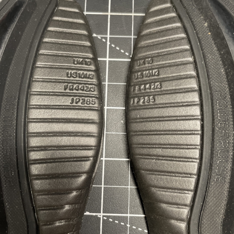 Adidas Predator Powerswerve