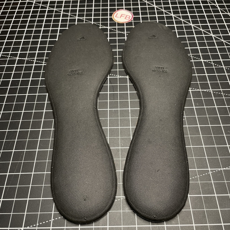 Adidas 11Pro Crazylight