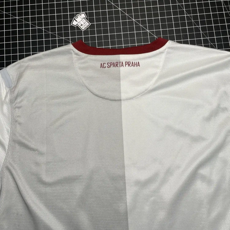 2012/13 Player-Issued Nike Sparta Praha Away Football Shirt • tiziano.shop