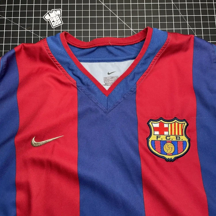 2002/03 Nike FC Barcelona Home Football Shirt • tiziano.shop