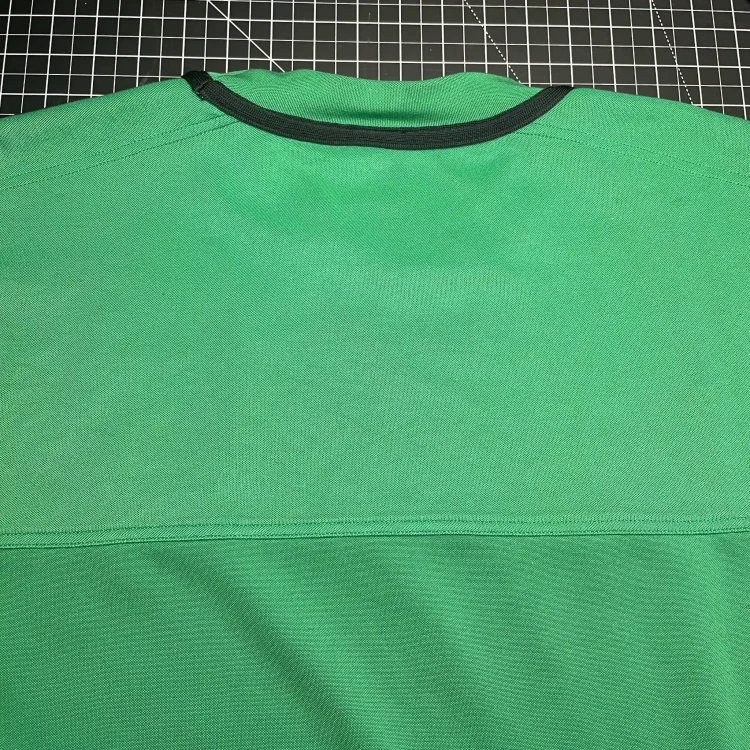 1993/95 Player-Issued Nike Ireland Rugby Training Jersey • tiziano.shop