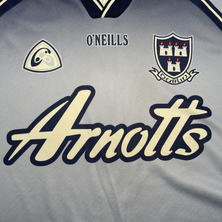 2002/04 O'Neills Dublin GAA Home Jersey • tiziano.shop