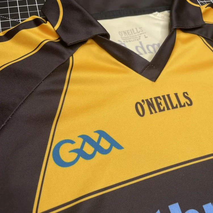 O'Neills Naomh Éanna GAA #20 Home Jersey • tiziano.shop