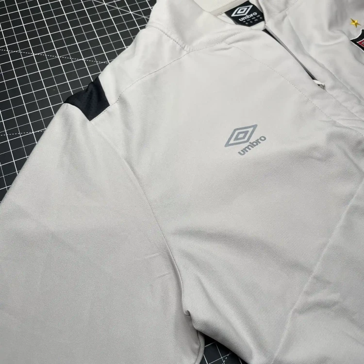 Umbro Dundalk FC Quarter Zip Top • tiziano.shop