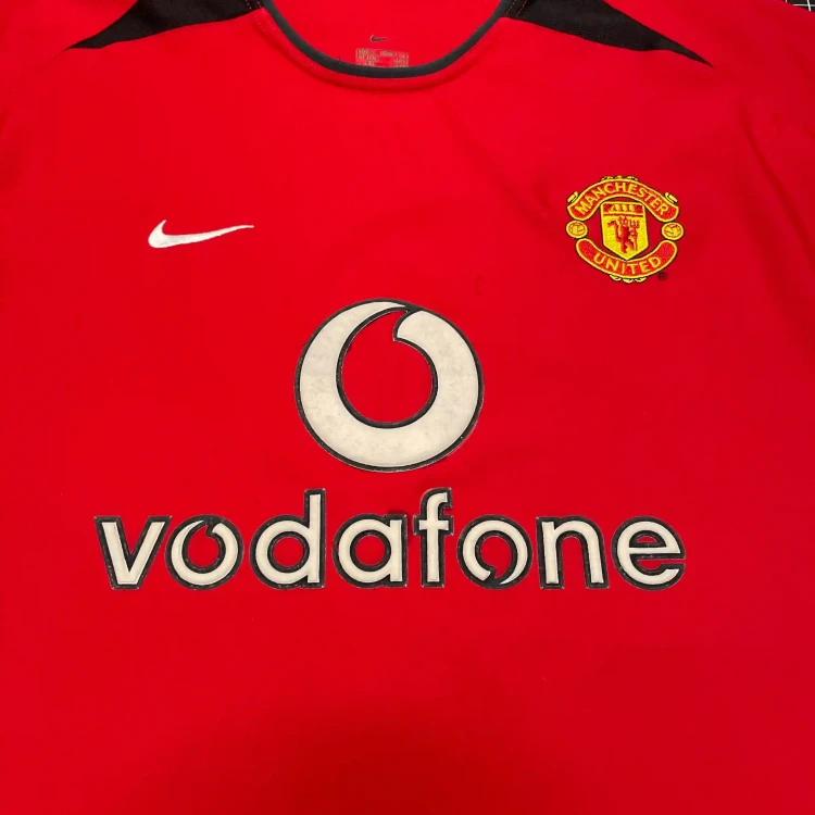 2002/04 Nike Manchester United Home Football Shirt • tiziano.shop